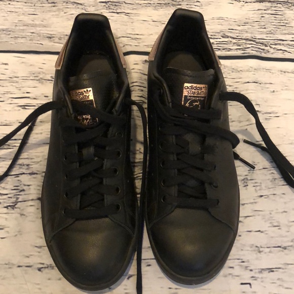 stan smith black rose gold